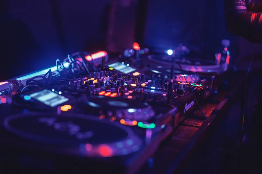 DJ Scratch célèbre ses 40 ans : l'homme qui a révolutionné le scratch à la radio new-yorkaise