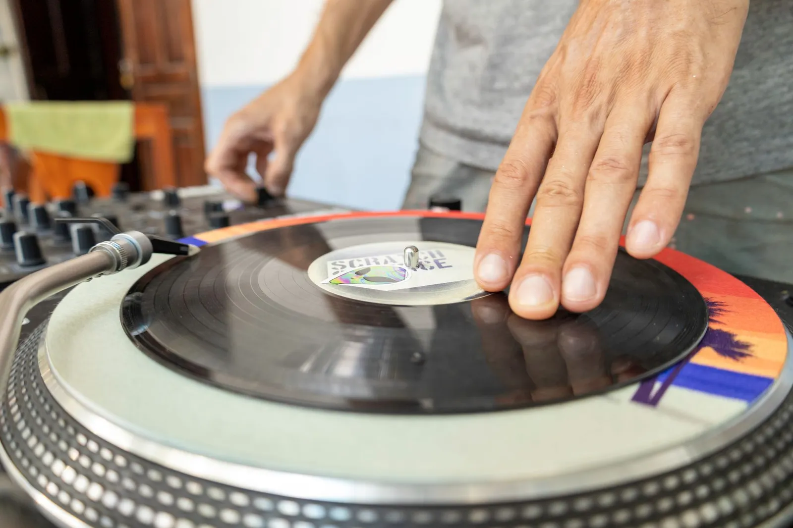 Danny Krivit : le légende de la dance music ramène 50 ans d'histoire aux platines parisiennes