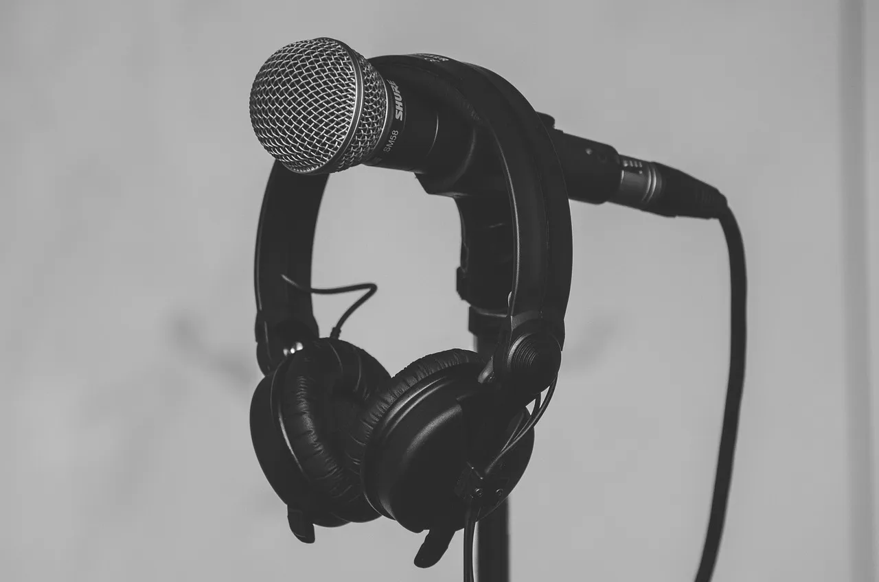 L'Hardware Revient au Cœur du Beatmaking Francophone : La Renaissance de la MPC
