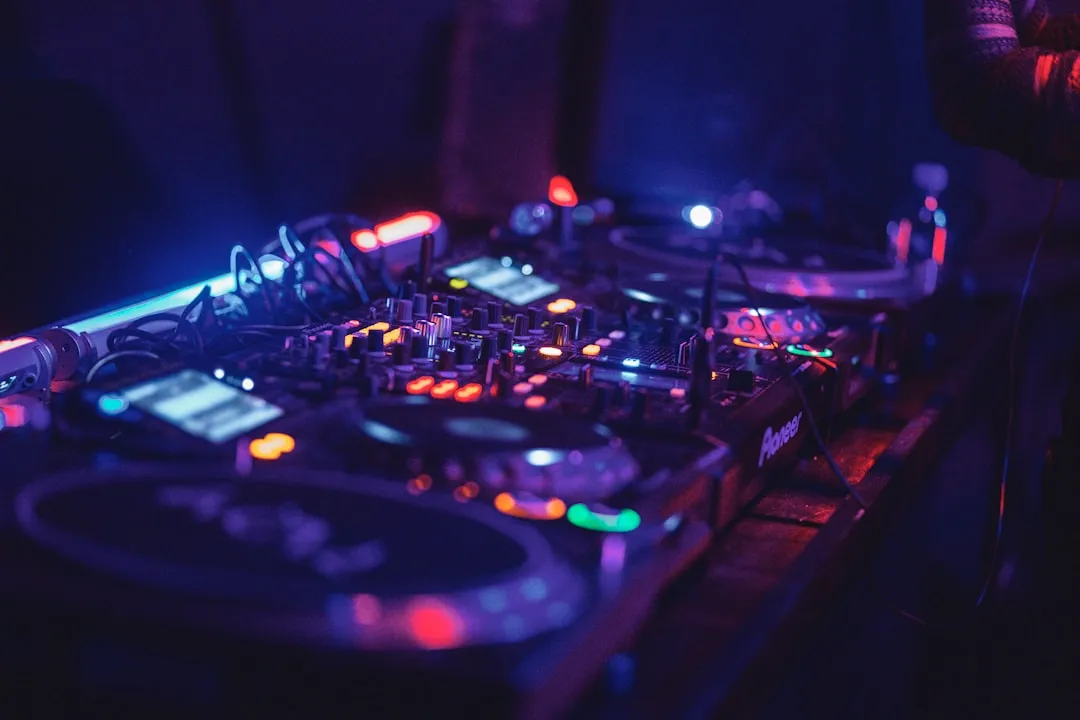 DJ Pika prêt à électriser Château Paradis : le turntablisme francophone en pleine forme